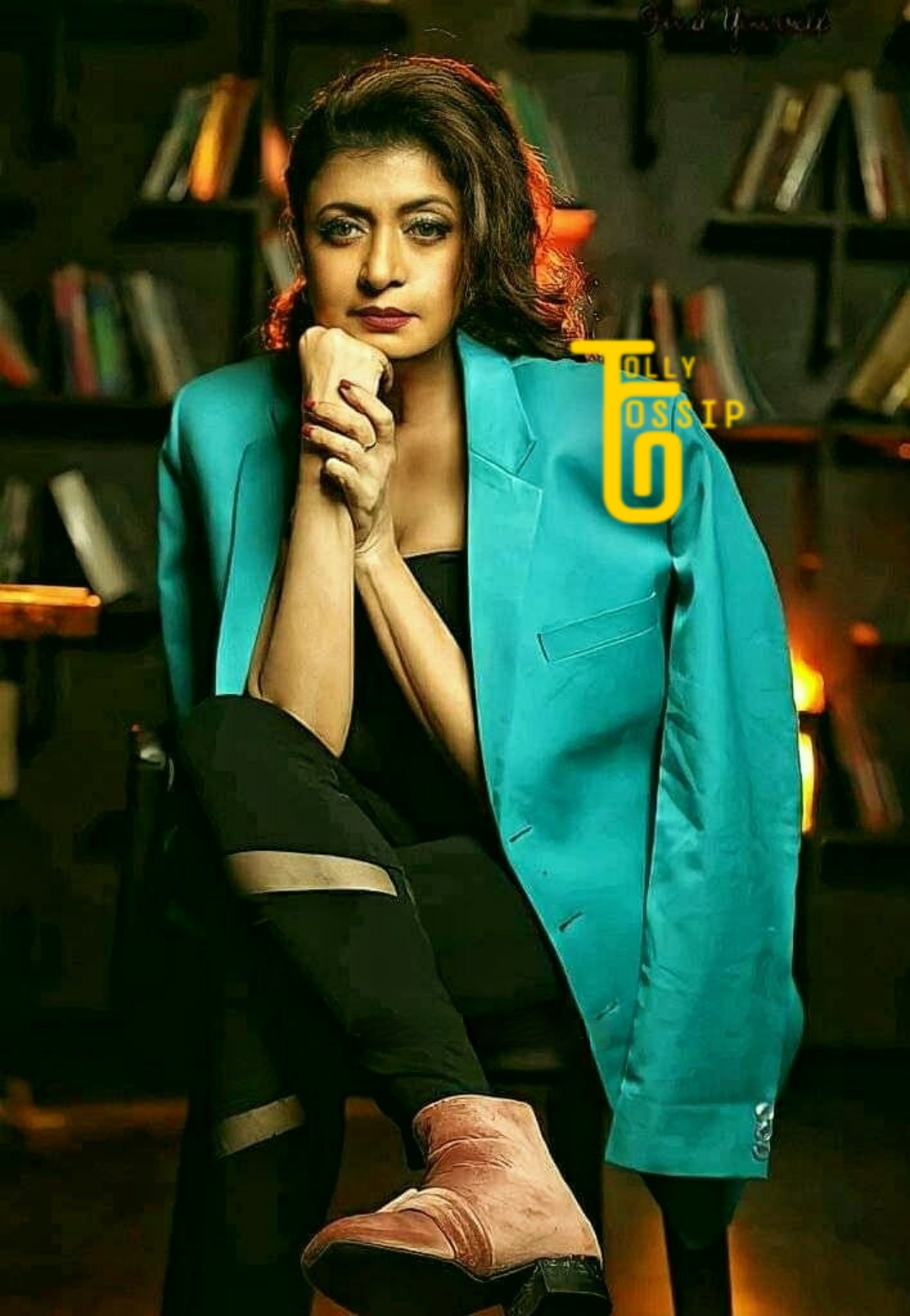 ৬০ বছর বয়সে সিরিয়ালের টিআরপি বাড়ানোর জন্য শাড়ি ছেড়ে সর্বজয়ায় জিন্স প্যান্ট পরে আসছেন দেবশ্রী রায়! 2 actress debashree Roy