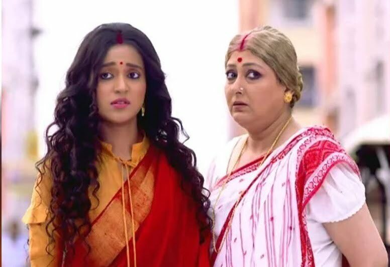 Tulika Basu: সিনেমা হোক বা সিরিয়াল, মা কিংবা শাশুড়ি সাজতেই দেখা যায় সুন্দরী এই অভিনেত্রীকে! ইন্ডাস্ট্রির থেকে কি যোগ্য সম্মান আজও পাবেন না তুলিকা বসু? 2 Bengali movie