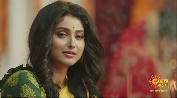 Sanchari Das: মনে আছে আমার দুর্গা’র চারুকে? কেন অভিনয় থেকে বিরতি নিয়েছিলেন তিনি? দিলেন বিস্ফোরক জবাব! শুনুন অভিনেত্রী সঞ্চারীর কাহিনী 2 Bengali actress