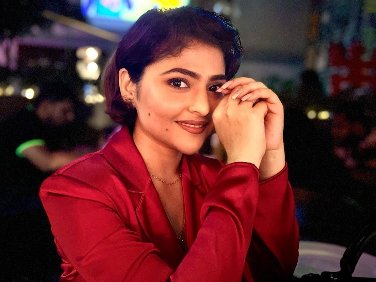 Aindrila Sharma: অভিনয় করার কথা ছিল ঐন্দ্রিলা শর্মার! শেষ মুহূর্তে বাদ দেওয়া হল নায়িকাকে! কাকে দেখা যাবে তাঁর পরিবর্তে? 2 Aindrila Sharma