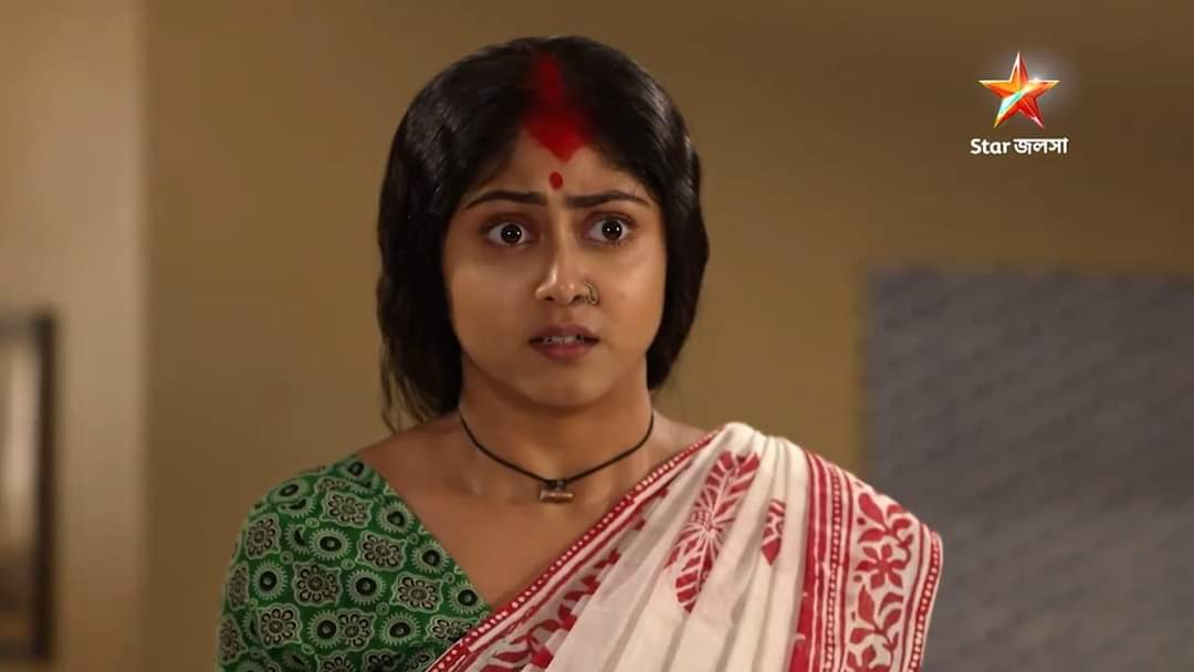 Panchami Actress: মানুষ থেকে সাপে পরিণত হয়েছে, অবাস্তব গল্প দেখে হাসির রোল! "খারাপ বলছে মানে তারা দেখছে, আমার কাজ দেখলেই হল", Trolling- এর মুখে ঝামা ঘষে দিলেন সুস্মিতা 4 Bengali television