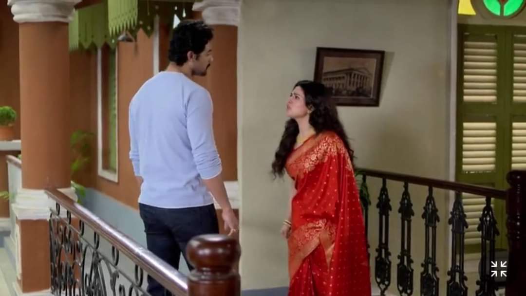 Guddi: অনুজ-গুড্ডি হাত ধরতেই বিরক্তের সঙ্গে যোগ্য জবাব দিল গুড্ডি! যুধাজিতের সঙ্গে থেকে অনুজকে এবার শিক্ষা দেবে গুড্ডি, এমনটাই বলছে দর্শক 2 Bengali television