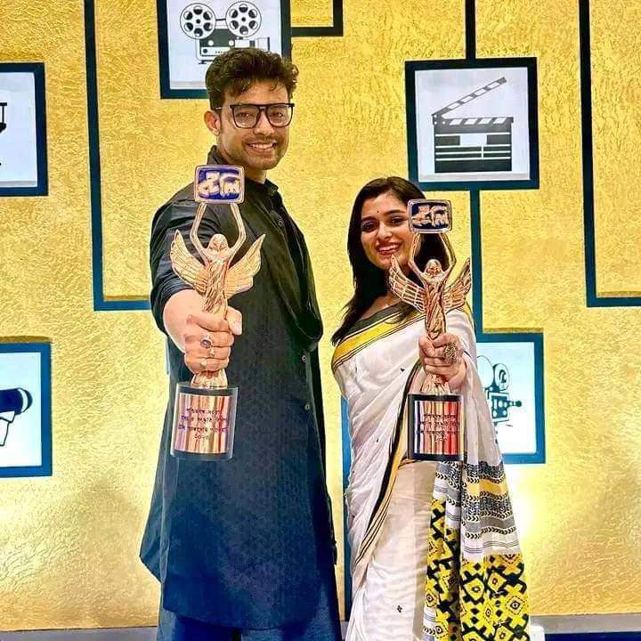 সূর্য-দীপাও ফেল, সেরা আদর্শ জুটি আসলে গুড্ডি-অনুজ! 'নোংরামিতে সেরা জুটি'! চরম খিল্লি করছে দর্শক 2 guddi anuj