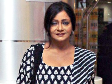 ক্যান্সারের সঙ্গে দীর্ঘ লড়াই শেষে নিভল জীবন প্রদীপ! প্রয়াত মৃণাল সেনের সৃষ্টি অভিনেত্রী শ্রীলা মজুমদার 2 sreela majumdar