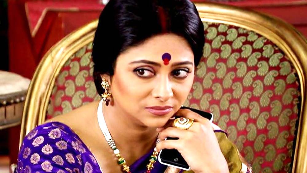 পড়াশোনা, কবিতাপাঠ, অভিনয় সবেতেই তিনি অনবদ্য! কিছুদিন আগেই বেঁচে ফিরেছেন মৃত্যু মুখ থেকে! জানুন অঞ্জনা বসুর অজানা কথা 2 টলিউড, অঞ্জনা বসু, Tollywood, Anjana Basu