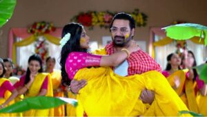 “এখন অনেককিছু চেঞ্জ হয়ে গেছে!” সোনামনি সাহাকে জন্মদিনে শুভেচ্ছা না জানানো নিয়ে মুখ খুললেন প্রতীক সেন! তবে কি সম্পর্ক ভেঙেছে সোনাতিকের? 2 Bengali serial